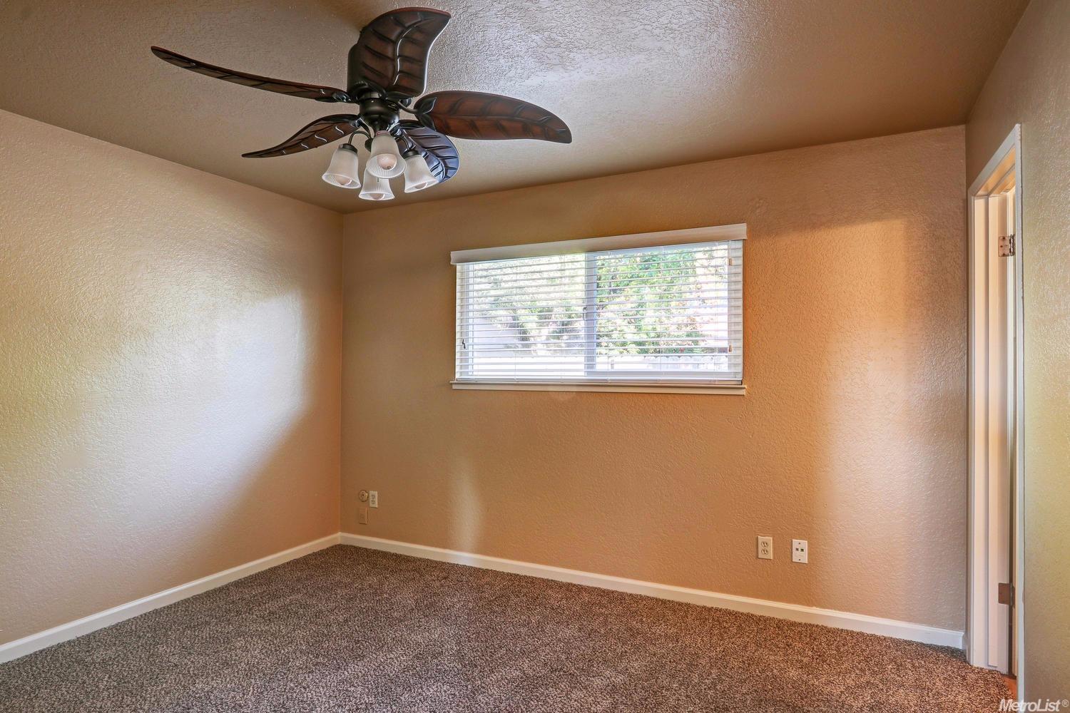 1428 Lorry Ave, Modesto, CA 95355 photo 18