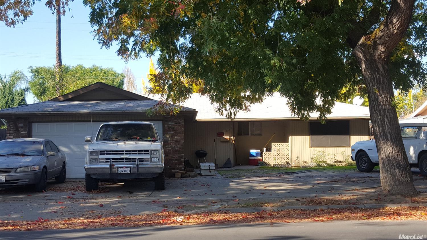 2701 Carver Rd, Modesto, CA 95350 photo 1