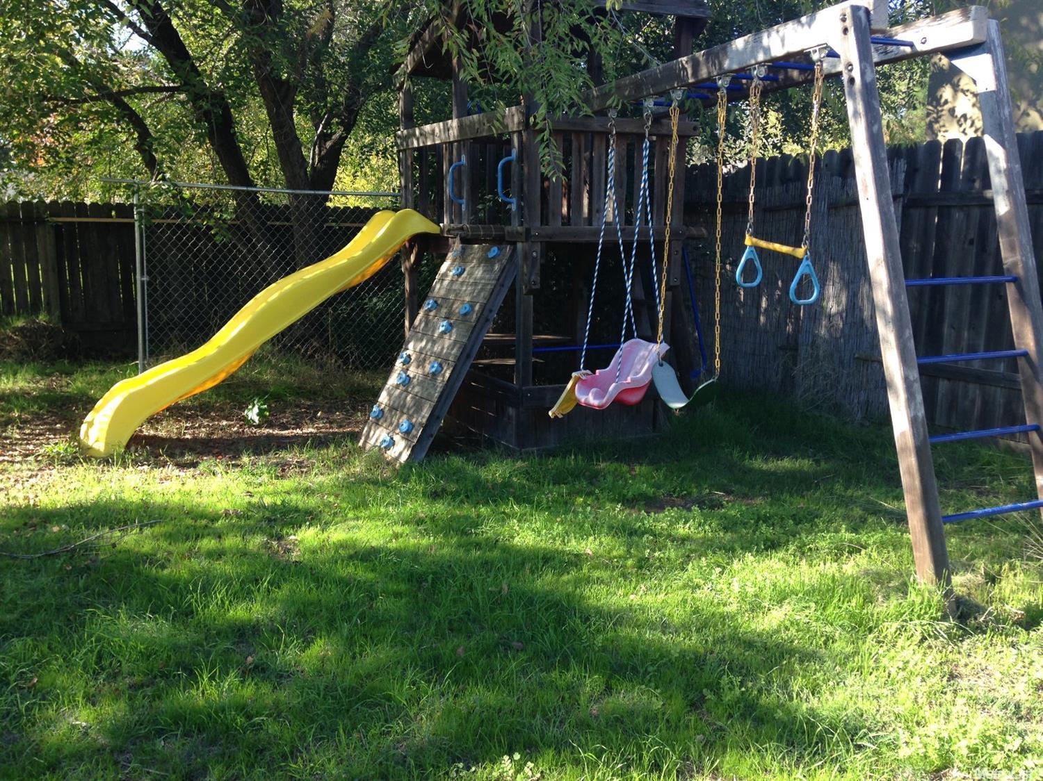 6039 Shirley Ave, Carmichael, CA 95608 photo 4