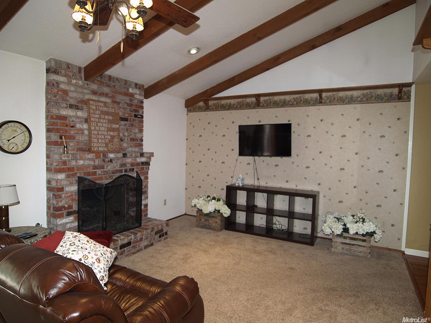 1313 Fruitridge Dr, Modesto, CA 95351 photo 3