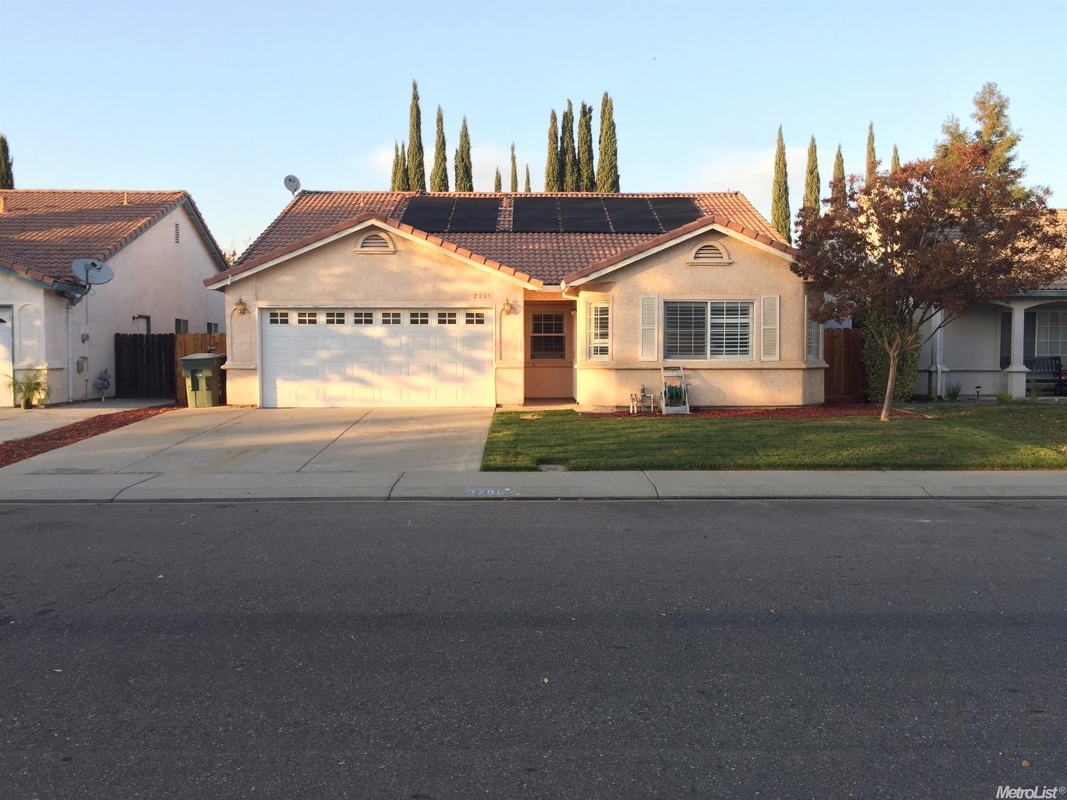 2705 Bernstein Dr, Modesto, CA 95358 photo 1