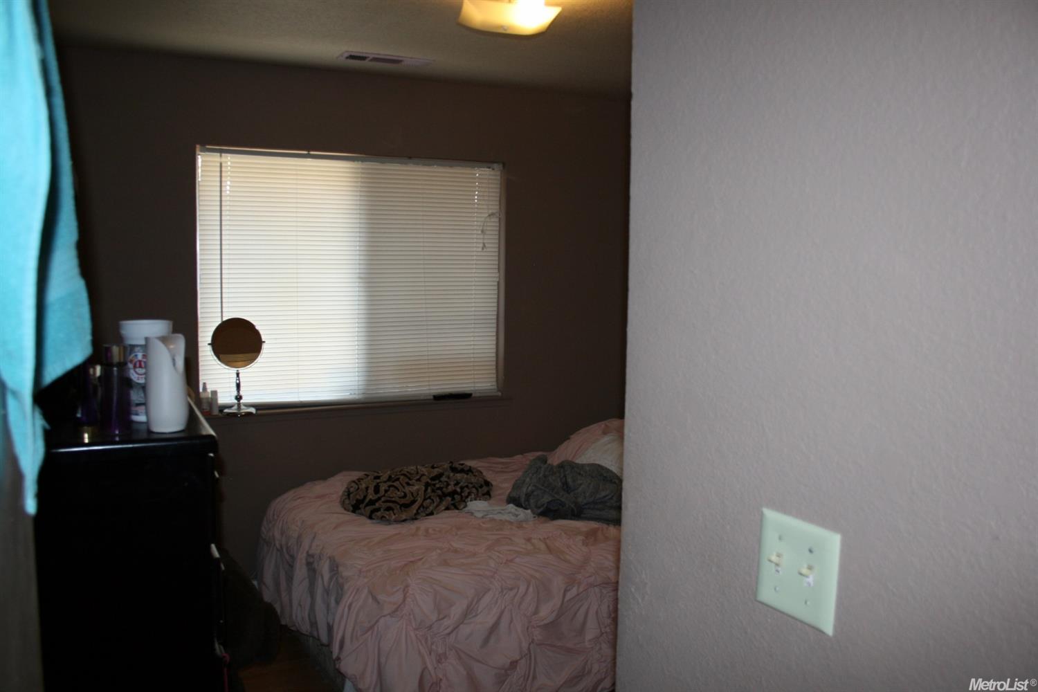 601 Park Meadow Dr, Modesto, CA 95358 photo 8