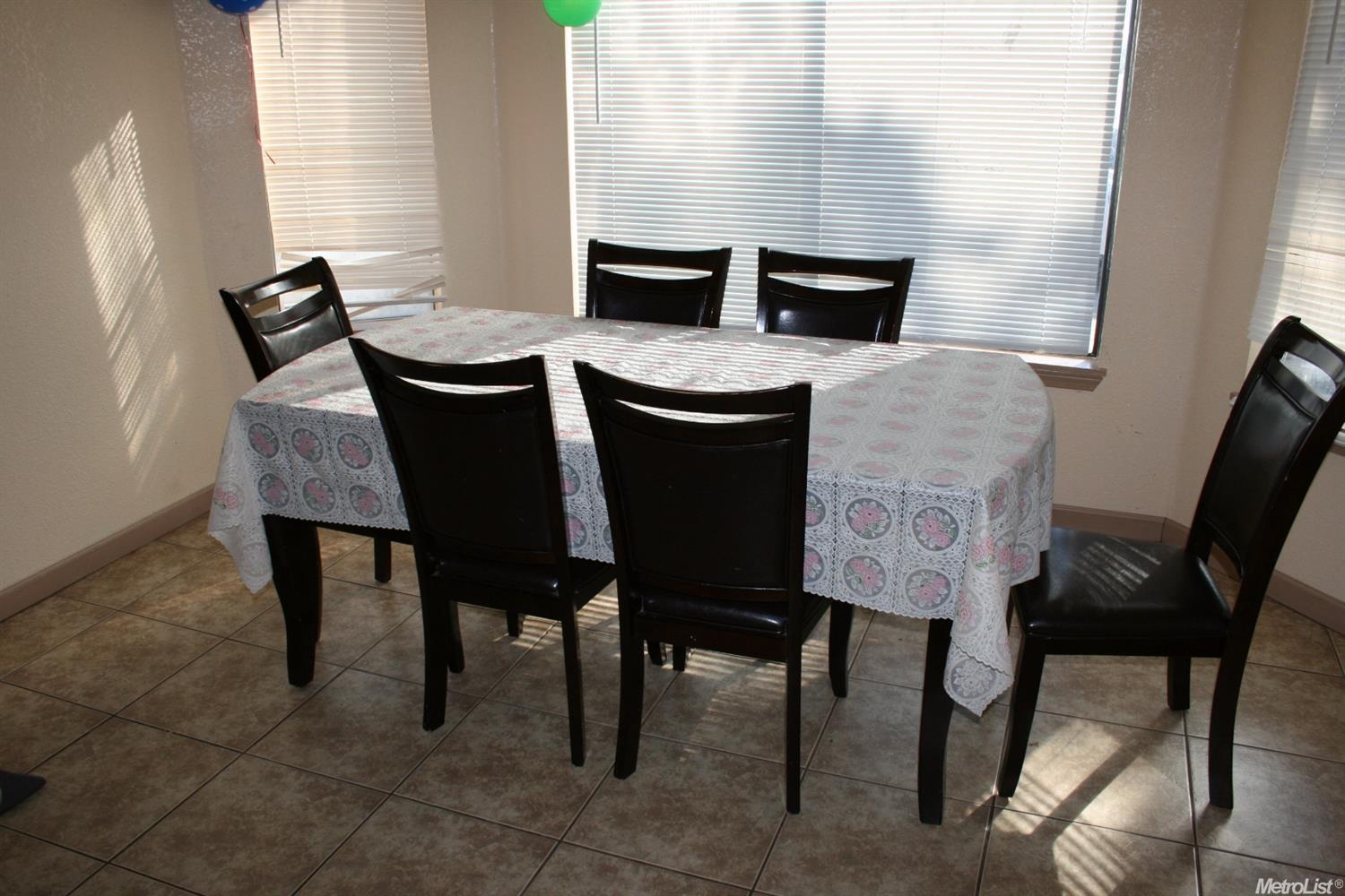 1029 Lombardy Dr, Modesto, CA 95351 photo 3