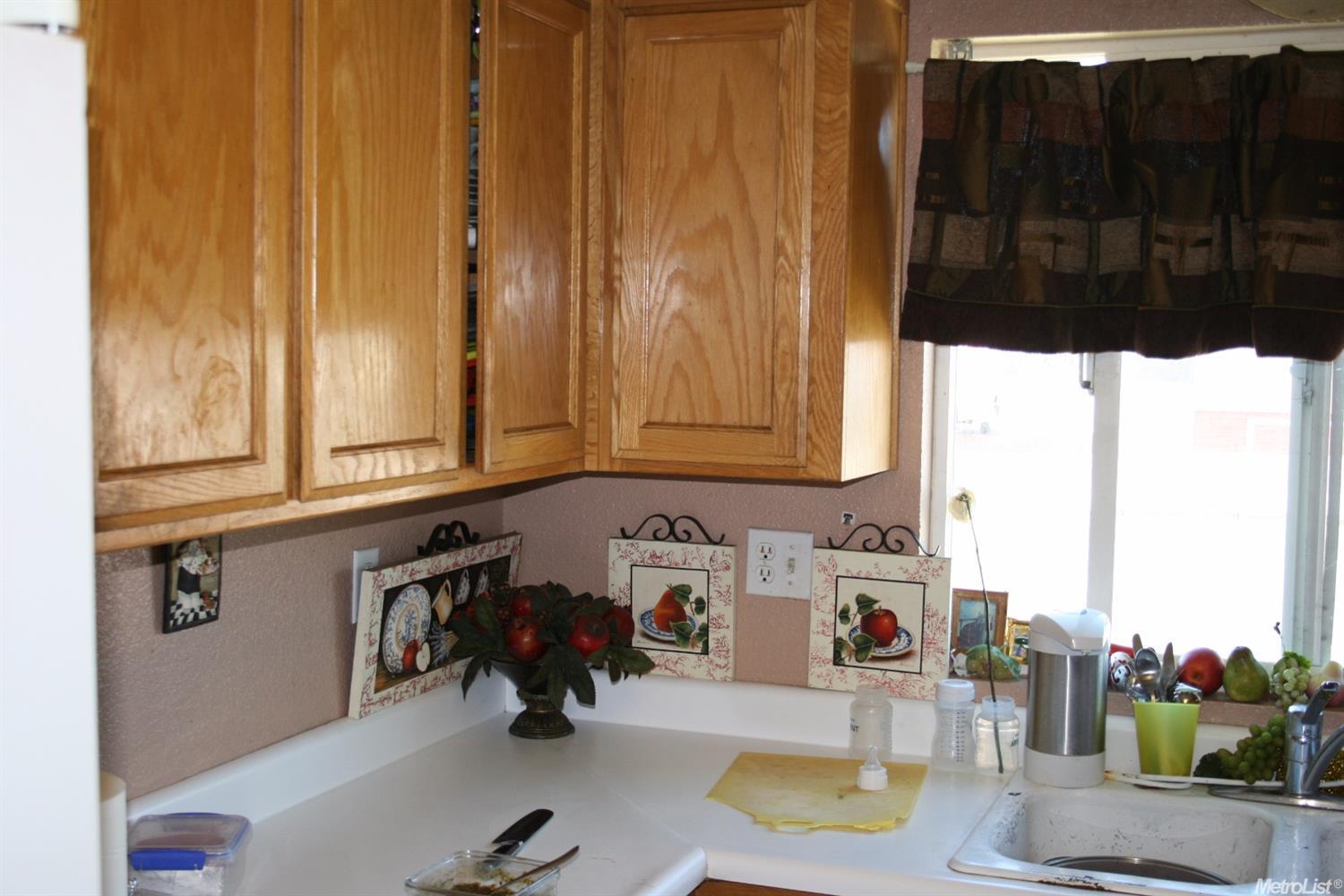 1692 Evans Rd, Ceres, CA 95307 photo 2