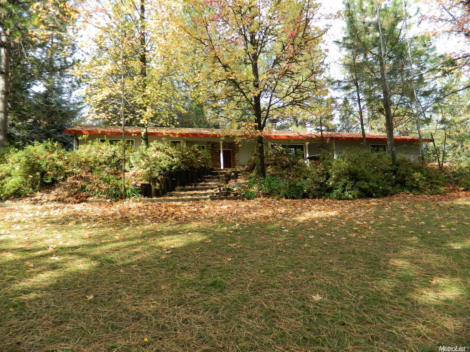 35 Hilton Dr, Applegate, CA 95703 photo 2