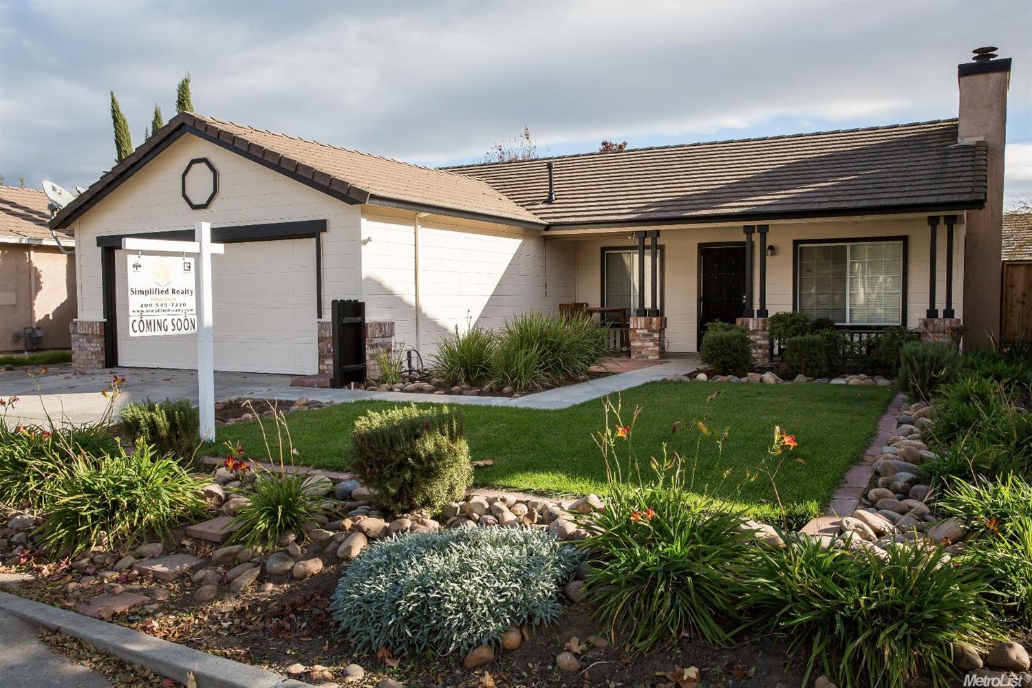 14094 Jasper St, Lathrop, CA 95330 photo 2