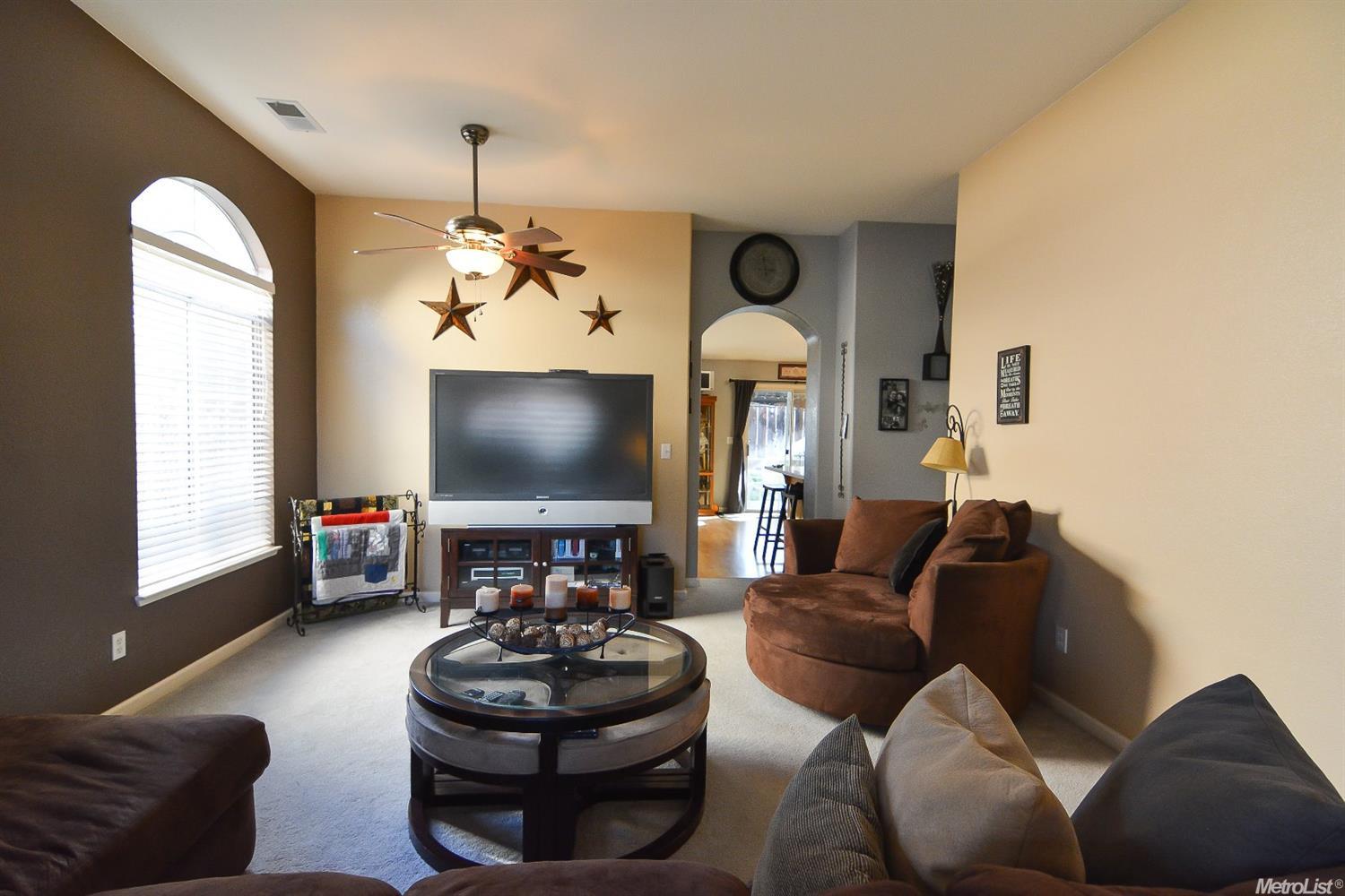 1714 Ray Wise Ln, Tracy, CA 95376 photo 6
