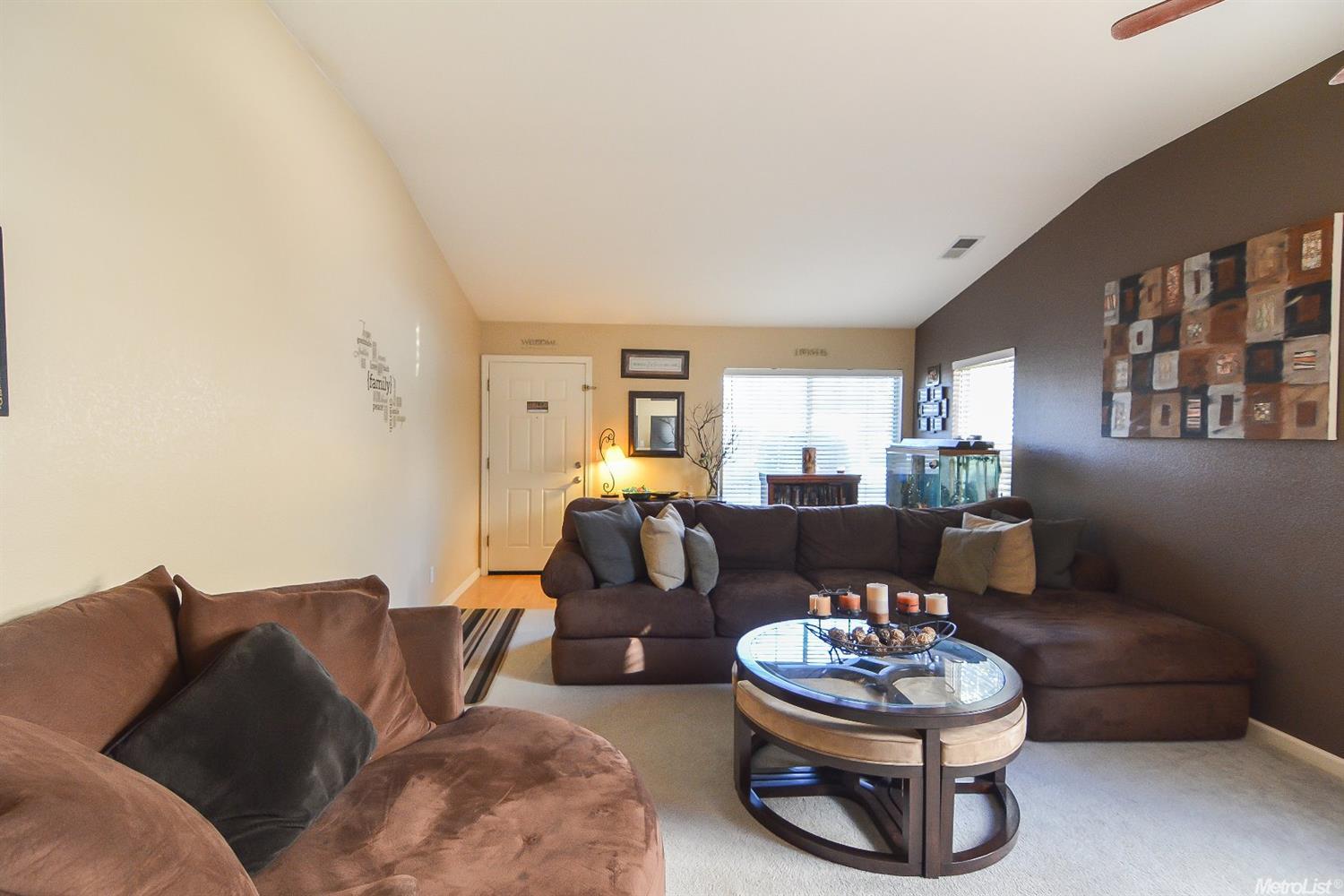 1714 Ray Wise Ln, Tracy, CA 95376 photo 8
