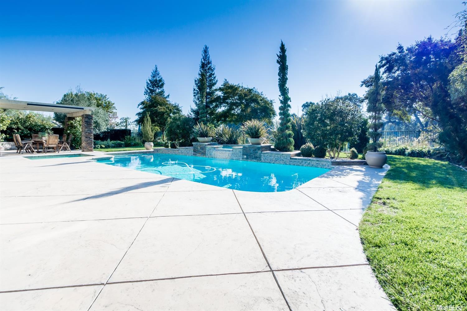 2032 Fairway Oaks Dr, Ripon, CA 95366 photo 35