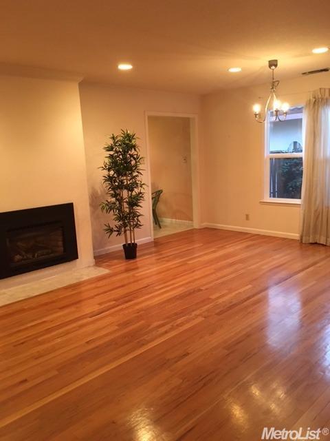 1417 Pearl St, Modesto, CA 95350 photo 2