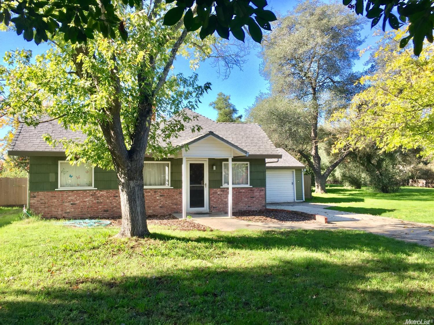 2327 Garfield Ave, Carmichael, CA 95608 photo 1