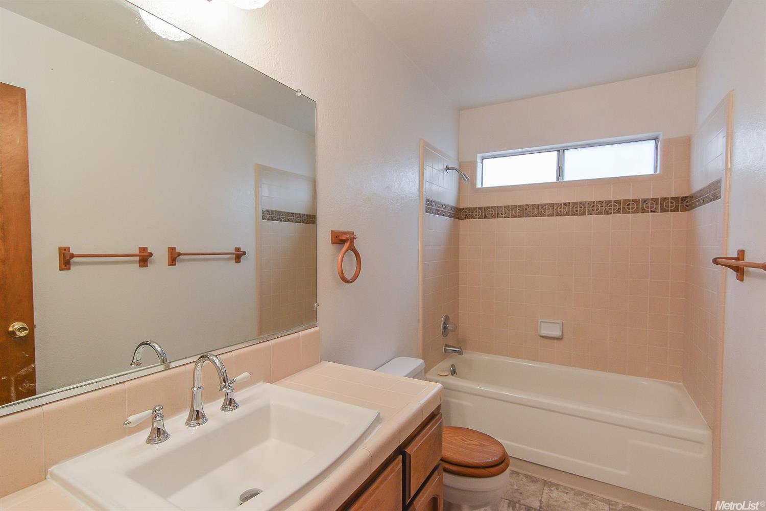 1160 Mountain Dew Ave, Manteca, CA 95336 photo 11