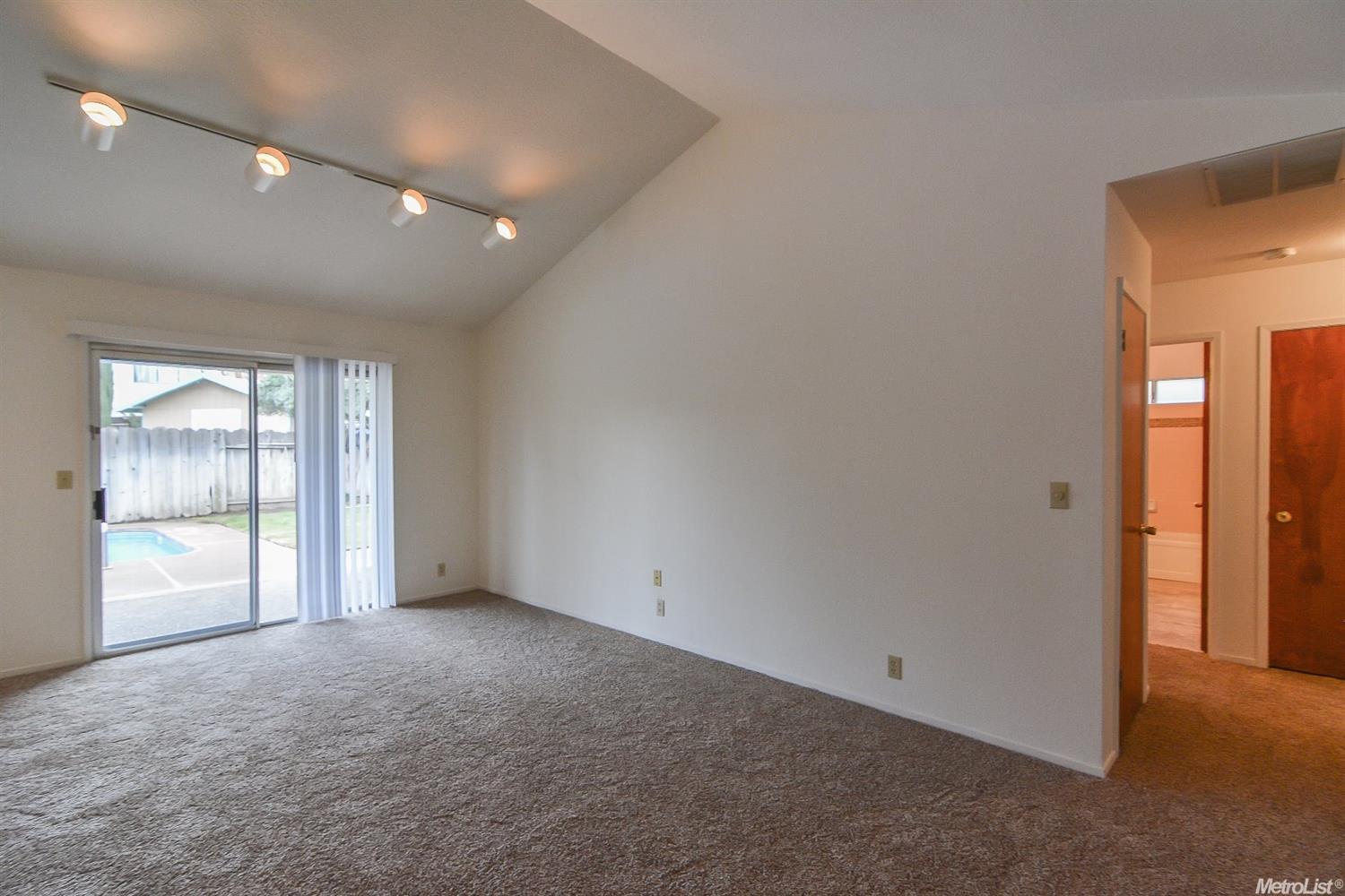 1160 Mountain Dew Ave, Manteca, CA 95336 photo 8