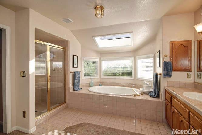 6342 Mineral Ct, Carmichael, CA 95608 photo 15