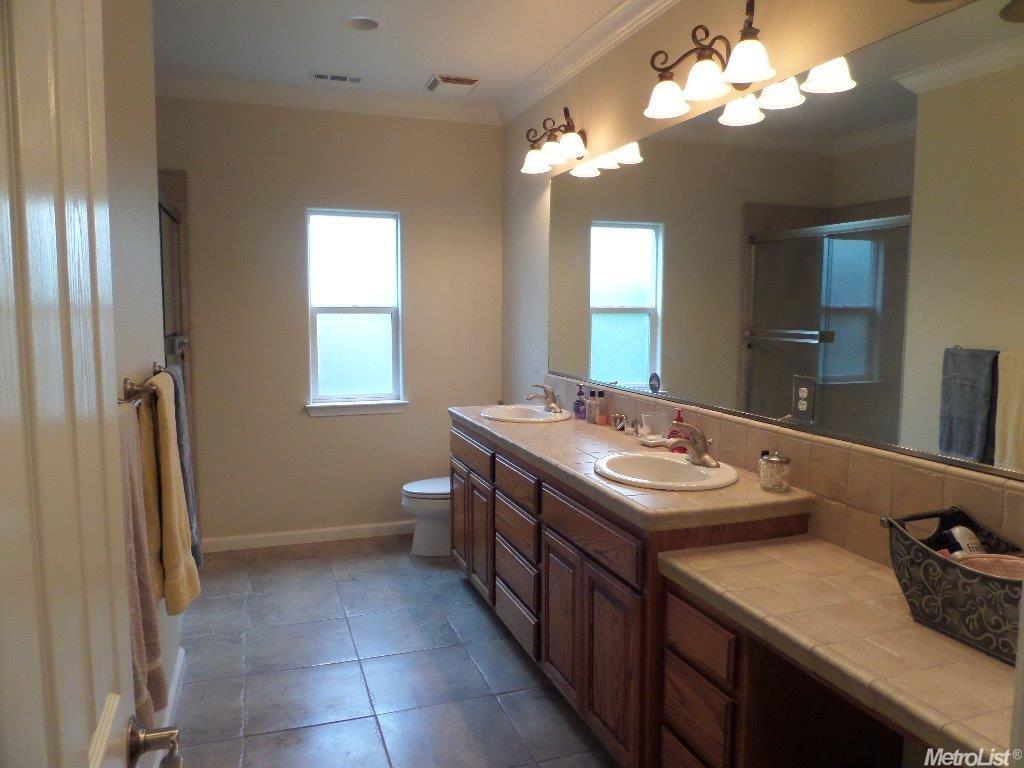 228 Margaret Way, Ripon, CA 95366 photo 8