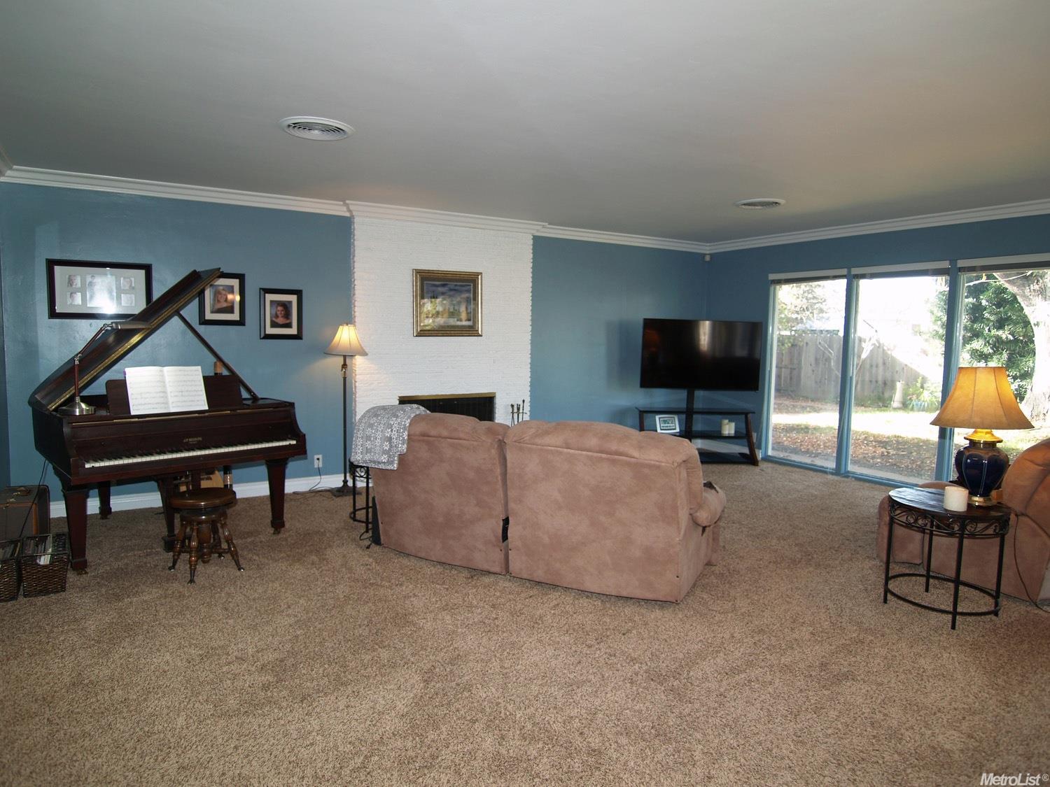 625 Vera Ave, Ripon, CA 95366 photo 8