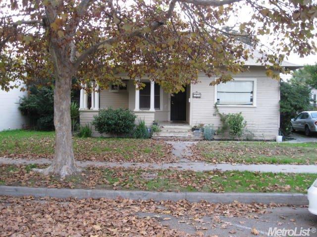 411 Crane Ave, Turlock, CA 95380 photo 1