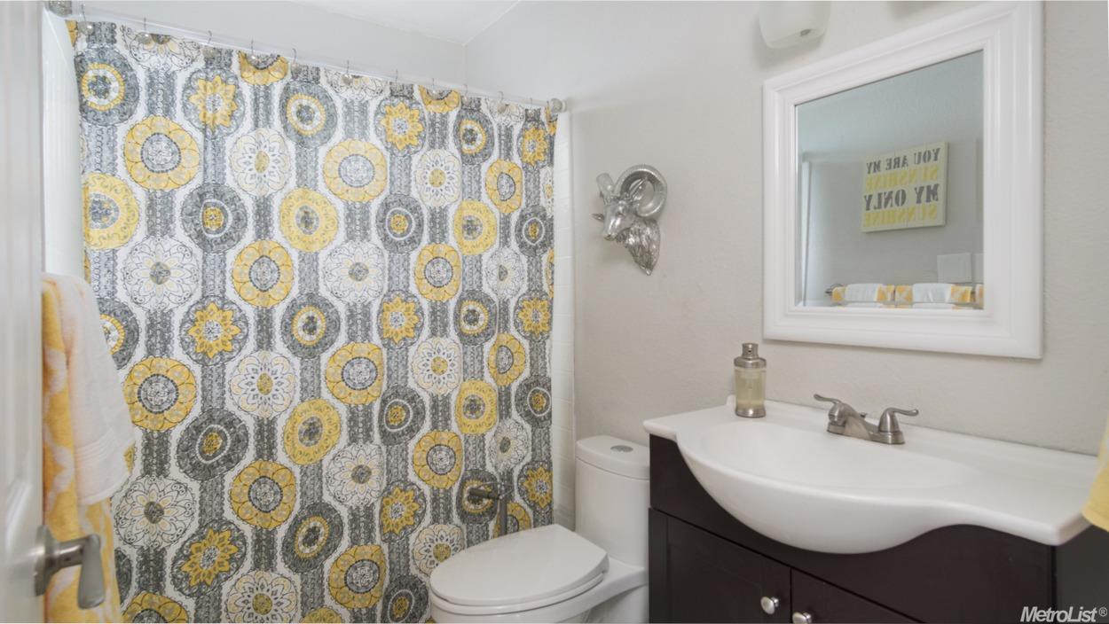 2367 Pinnacles Dr, Rocklin, CA 95677 photo 8