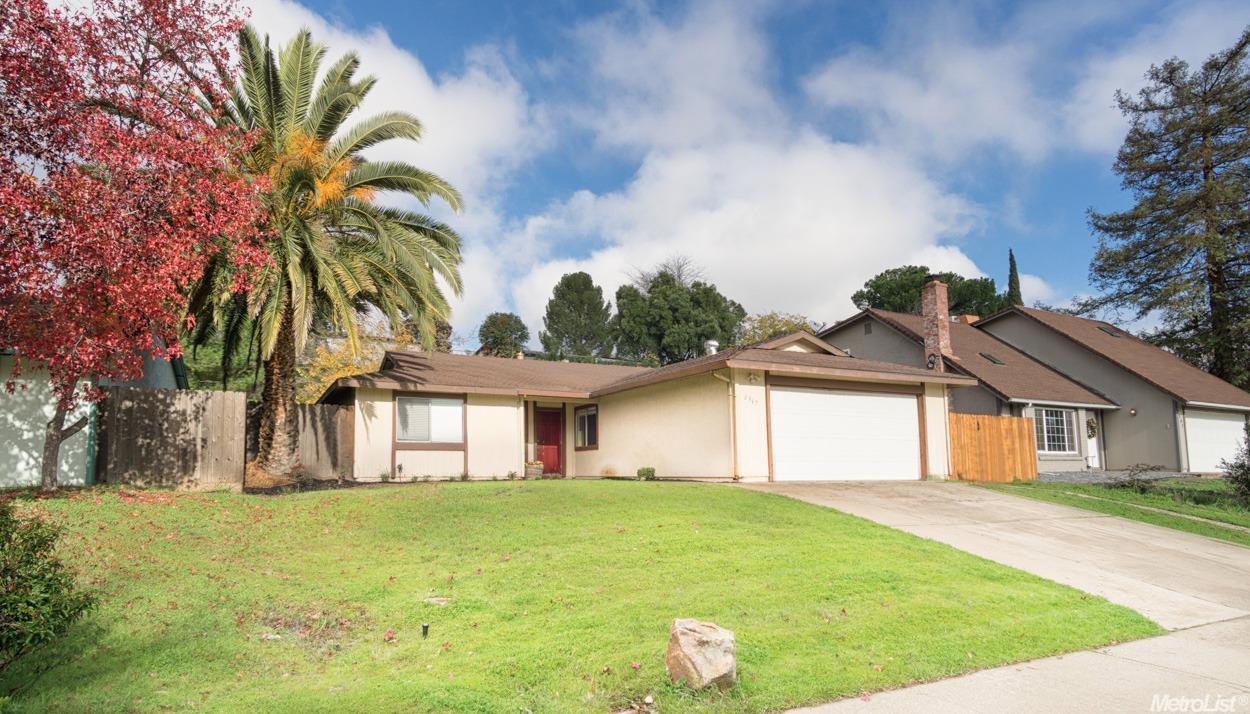 2367 Pinnacles Dr, Rocklin, CA 95677 photo 1