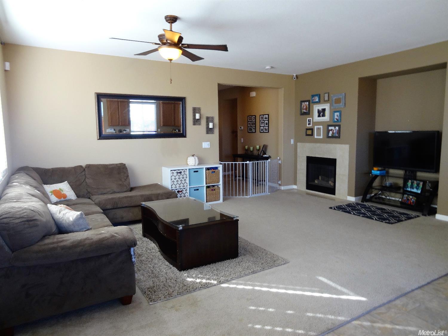 16468 Adobe Ct, Lathrop, CA 95330 photo 2