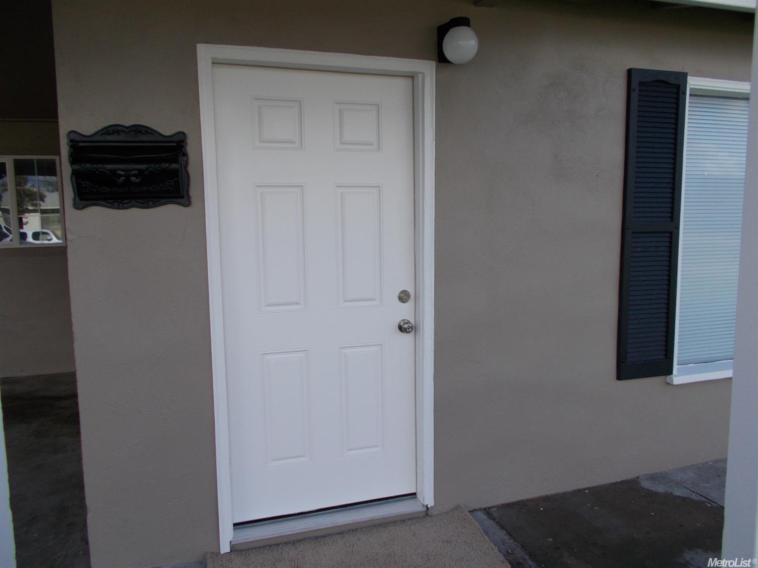 1940 Sequoia St, Ceres, CA 95307 photo 3