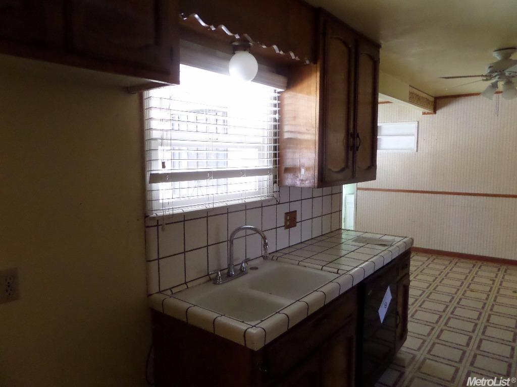 1628 Stetson Ave, Modesto, CA 95350 photo 8