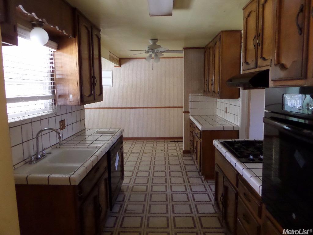 1628 Stetson Ave, Modesto, CA 95350 photo 3