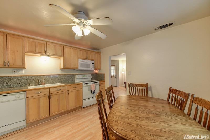 2338 Gunn Rd, Carmichael, CA 95608 photo 21
