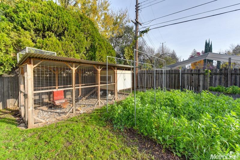 2338 Gunn Rd, Carmichael, CA 95608 photo 15