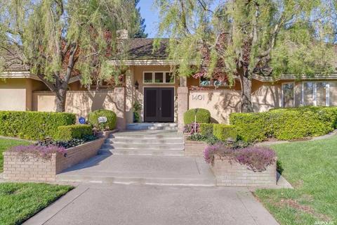 1401 River Oaks Dr, Modesto, CA 95356 photo 4