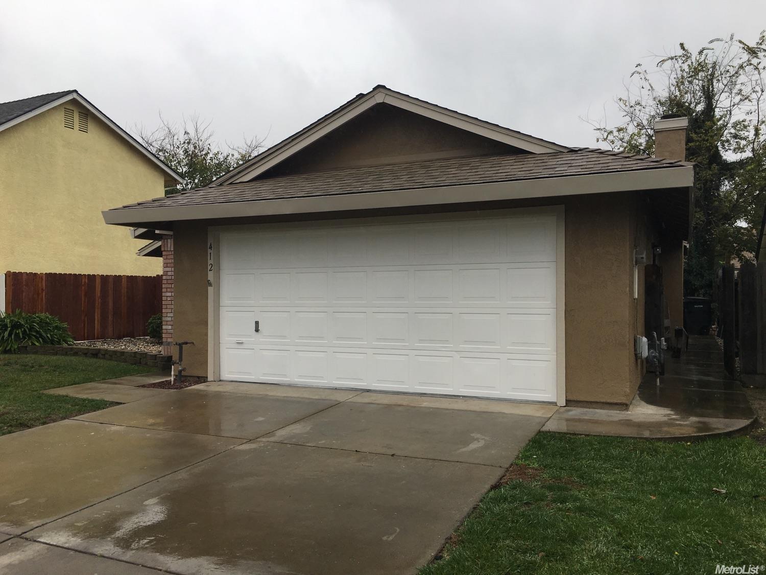 412 Cassidy Ct, Modesto, CA 95356 photo 2