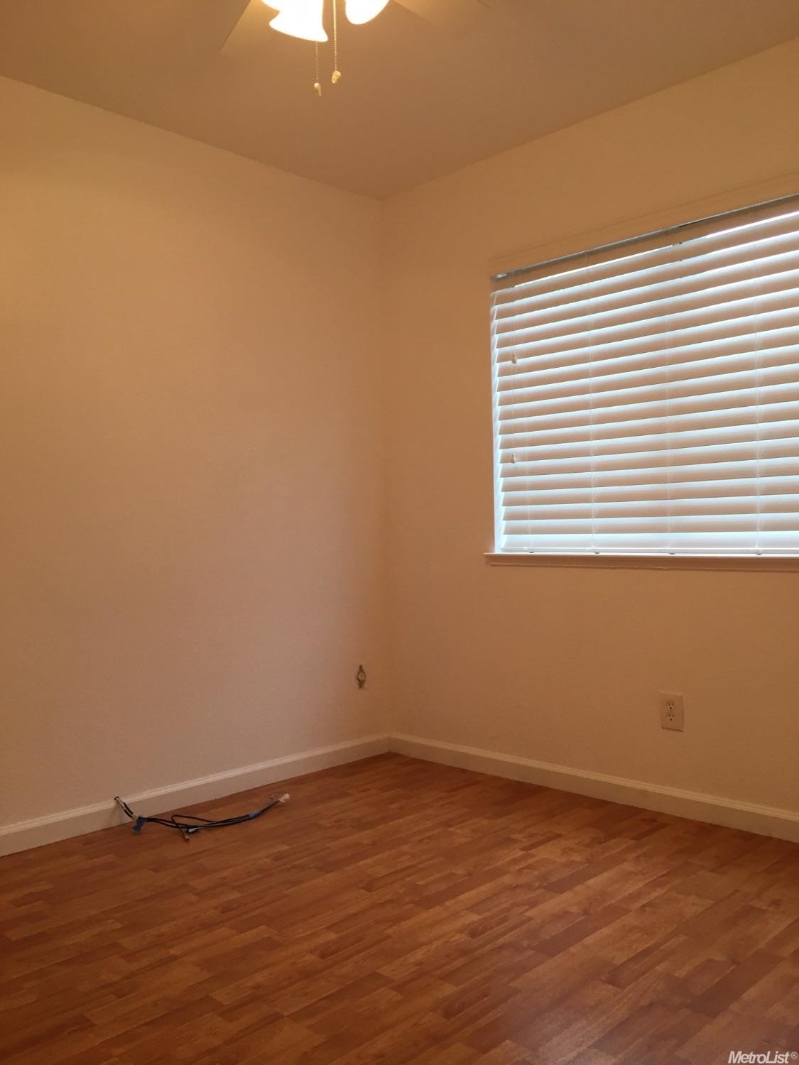 412 Cassidy Ct, Modesto, CA 95356 photo 13