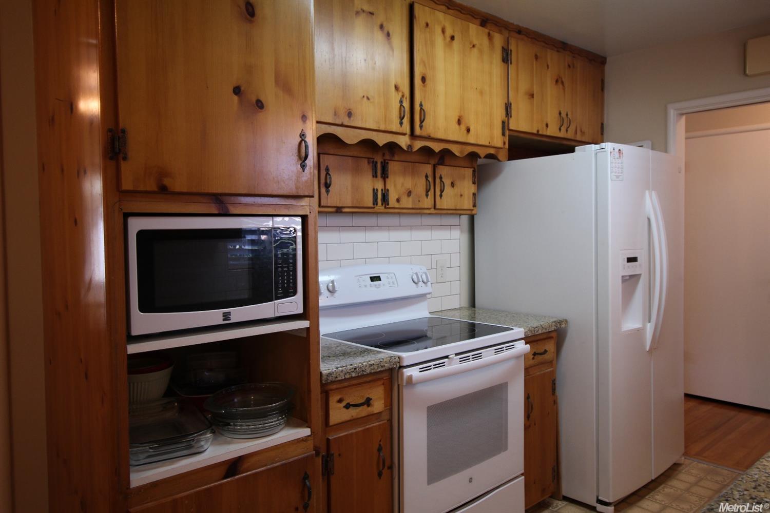 1206 Chehalem Dr, Modesto, CA 95350 photo 7