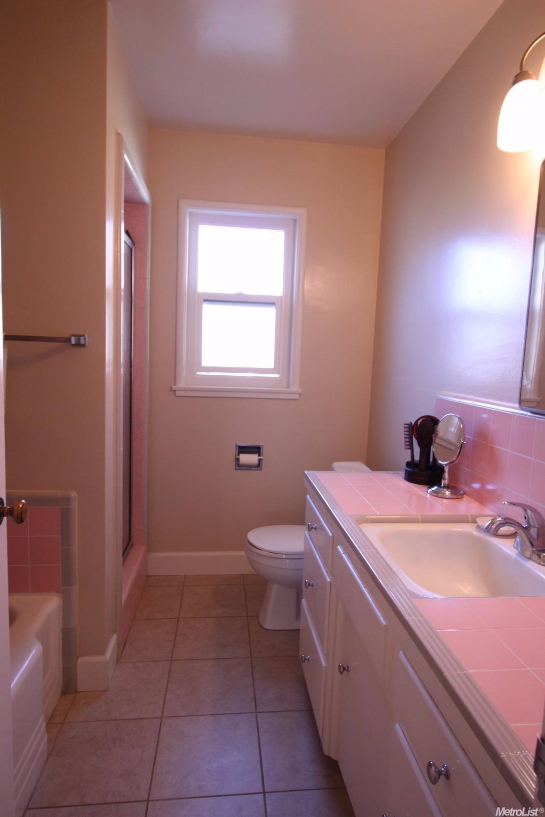 1206 Chehalem Dr, Modesto, CA 95350 photo 11
