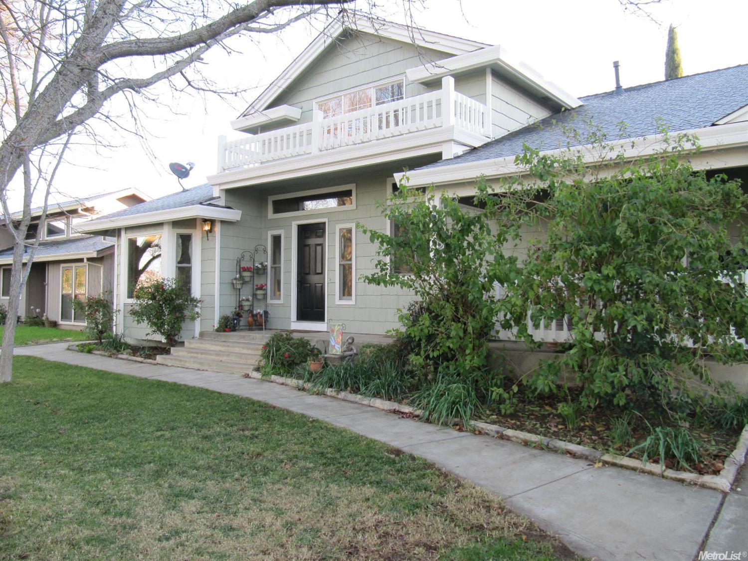 839 Walnut Ln, Winters, CA 95694 photo 2