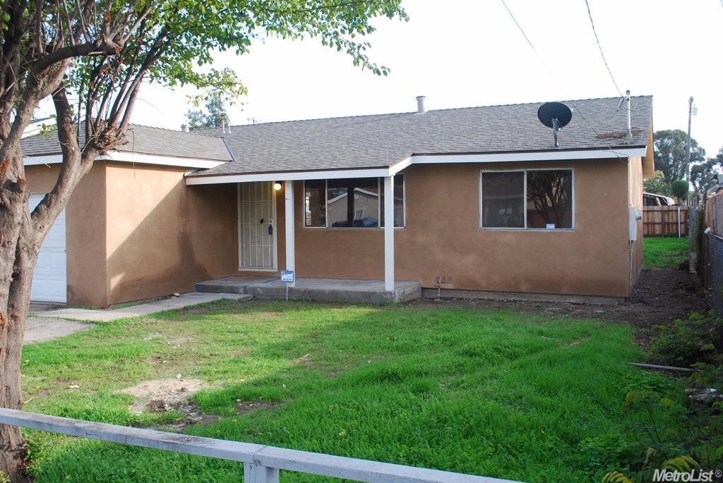 5618 Marsh St, Stockton, CA 95215 photo 2