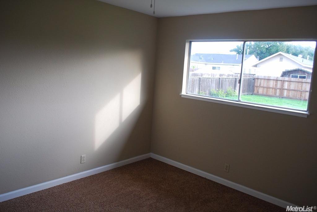 5618 Marsh St, Stockton, CA 95215 photo 12