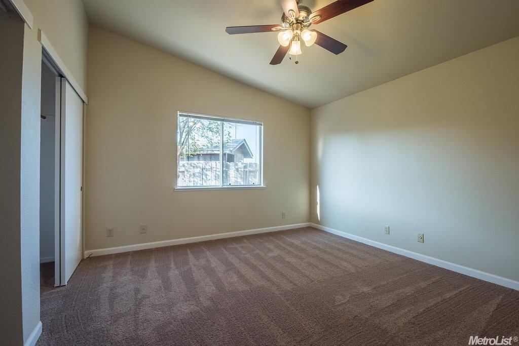 1063 Bear Hollow Ct, Patterson, CA 95363 photo 18