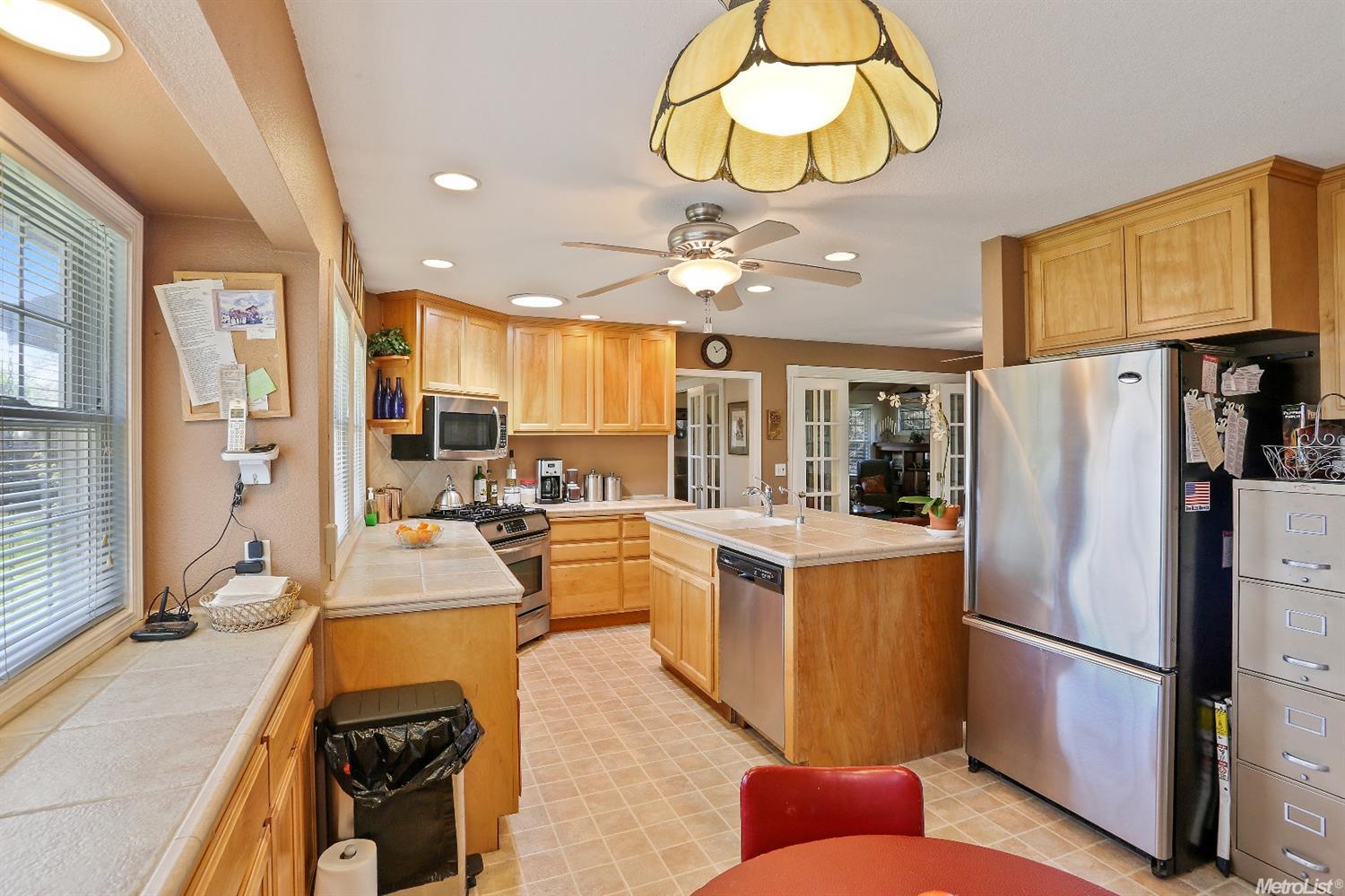 13633 Pinto Ln, Lodi, CA 95240 photo 6