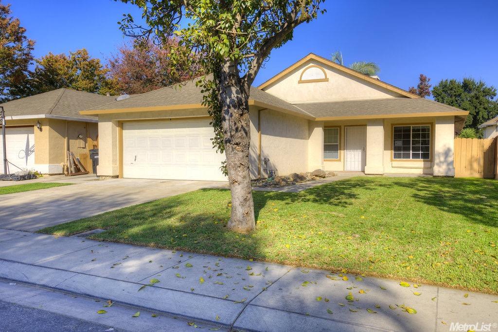 1317 Beringer Ct, Modesto, CA 95358 photo 2
