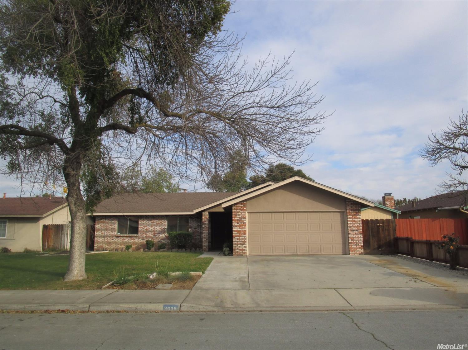 3608 Shawnee Dr, Modesto, CA 95356 photo 1