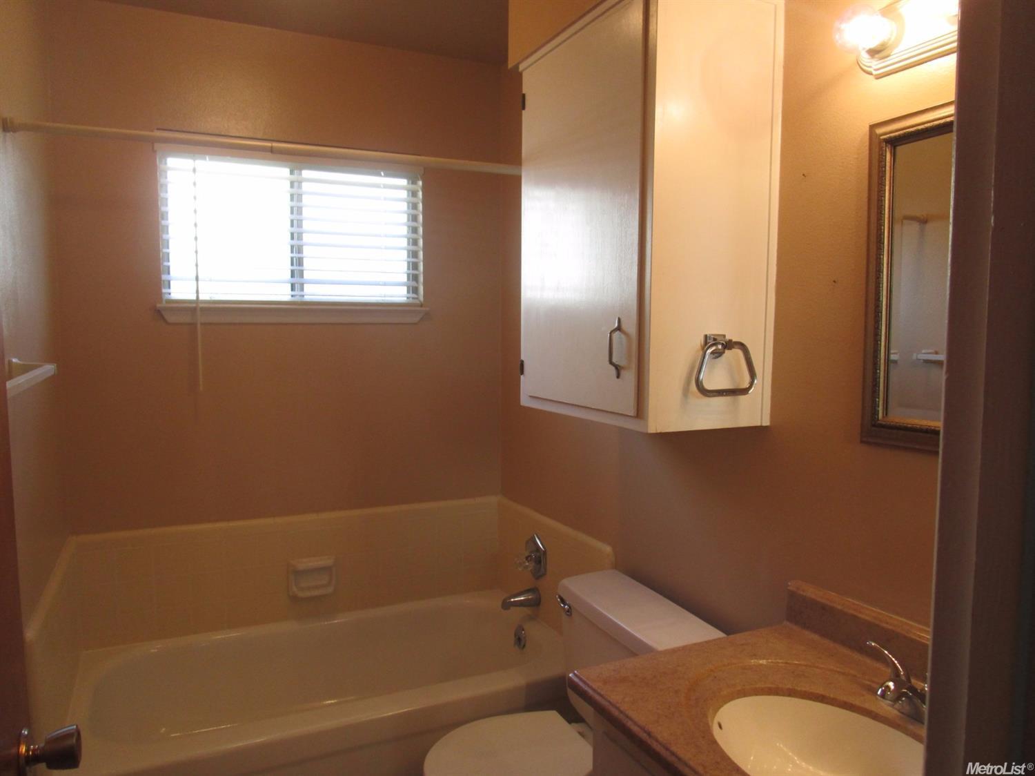 3608 Shawnee Dr, Modesto, CA 95356 photo 16