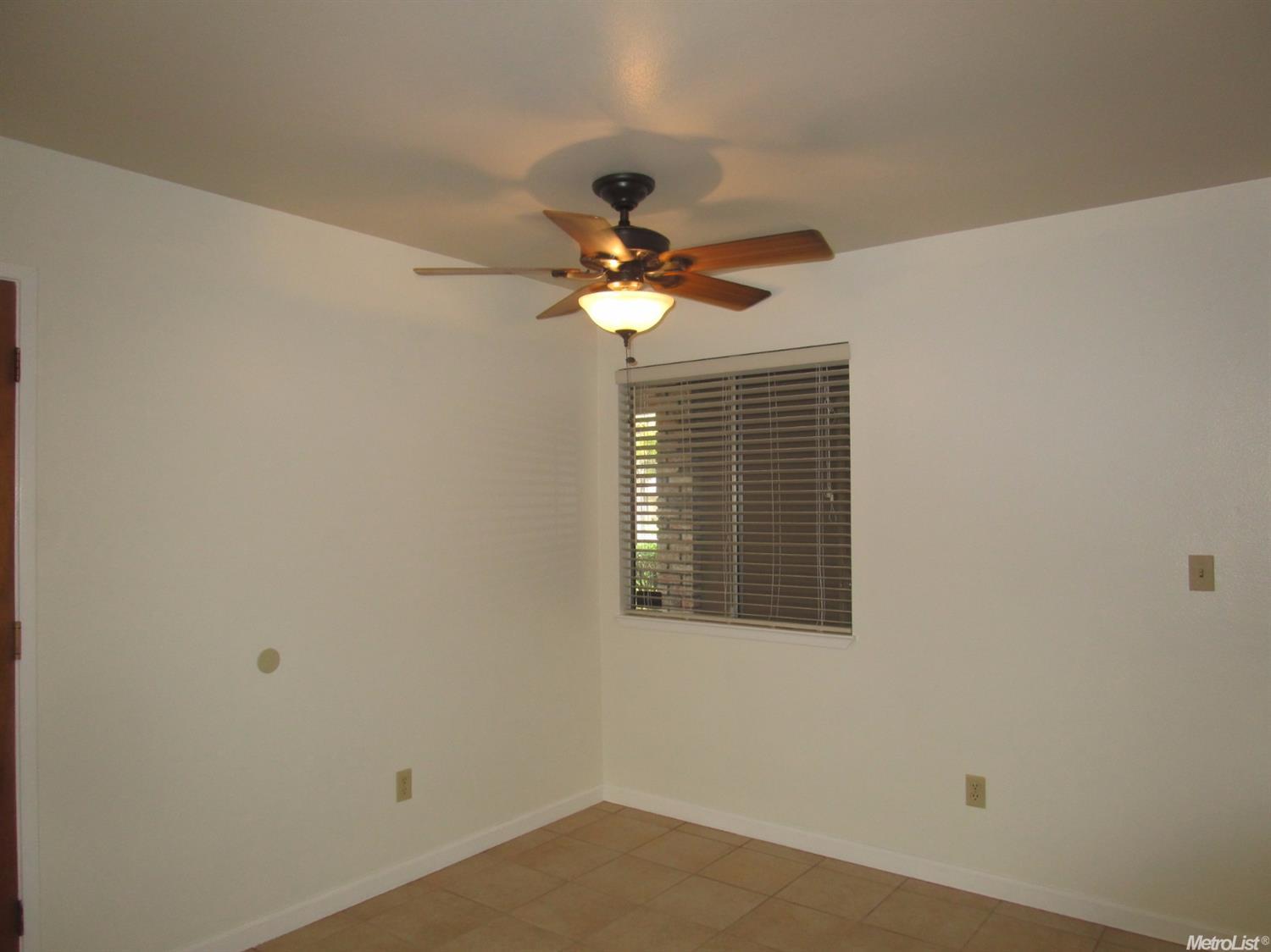 3608 Shawnee Dr, Modesto, CA 95356 photo 8
