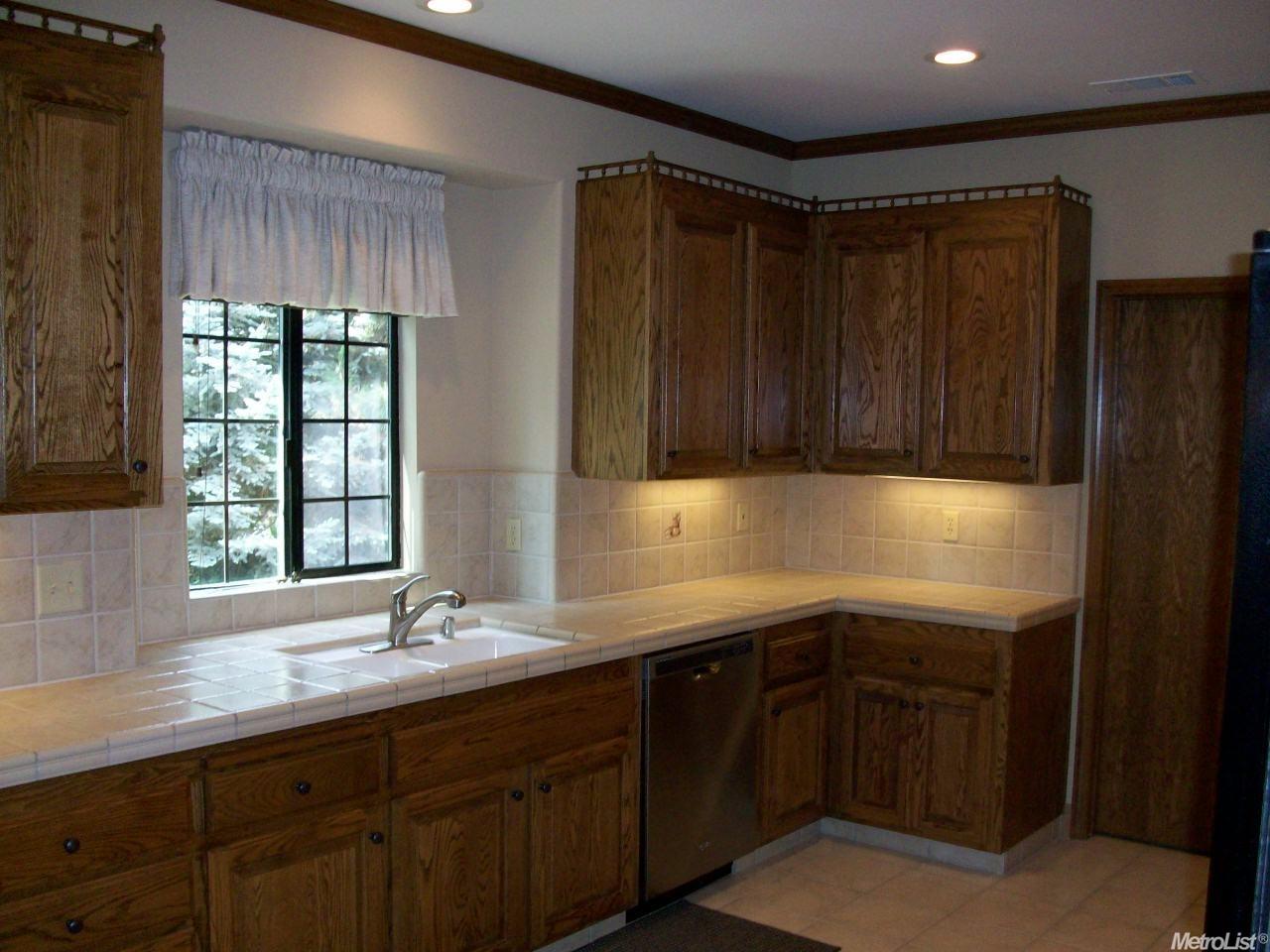 1087 W Sargent Rd, Lodi, CA 95242 photo 5