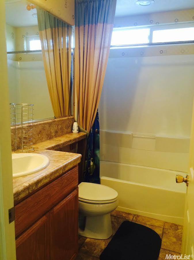 225 Shafer Ave, Merced, CA 95348 photo 4