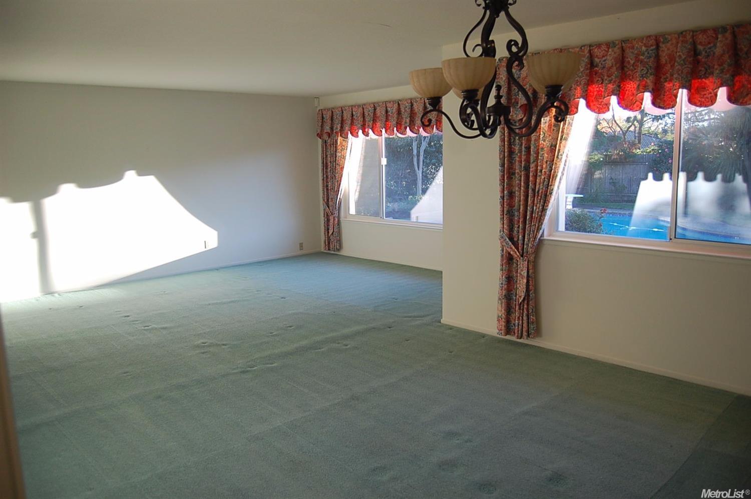 5013 Crestview Dr, Carmichael, CA 95608 photo 12