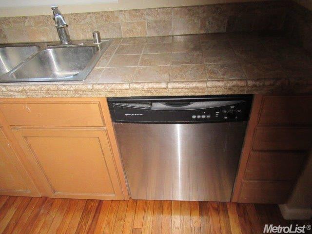 5931 Helva Ln, Carmichael, CA 95608 photo 5