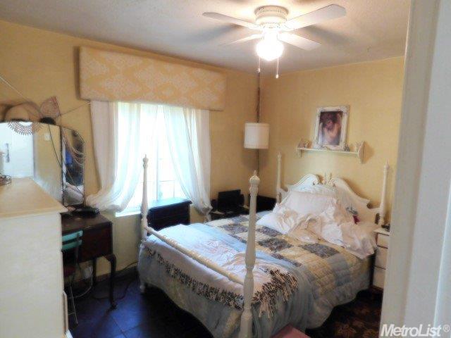 918 Briggs Ave, Modesto, CA 95351 photo 11