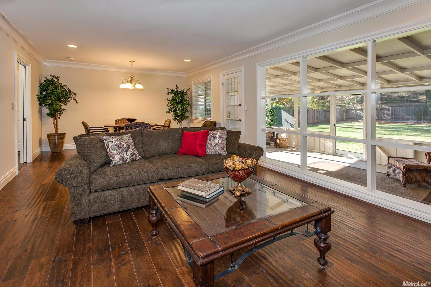 2749 Garfield Ave, Carmichael, CA 95608 photo 4