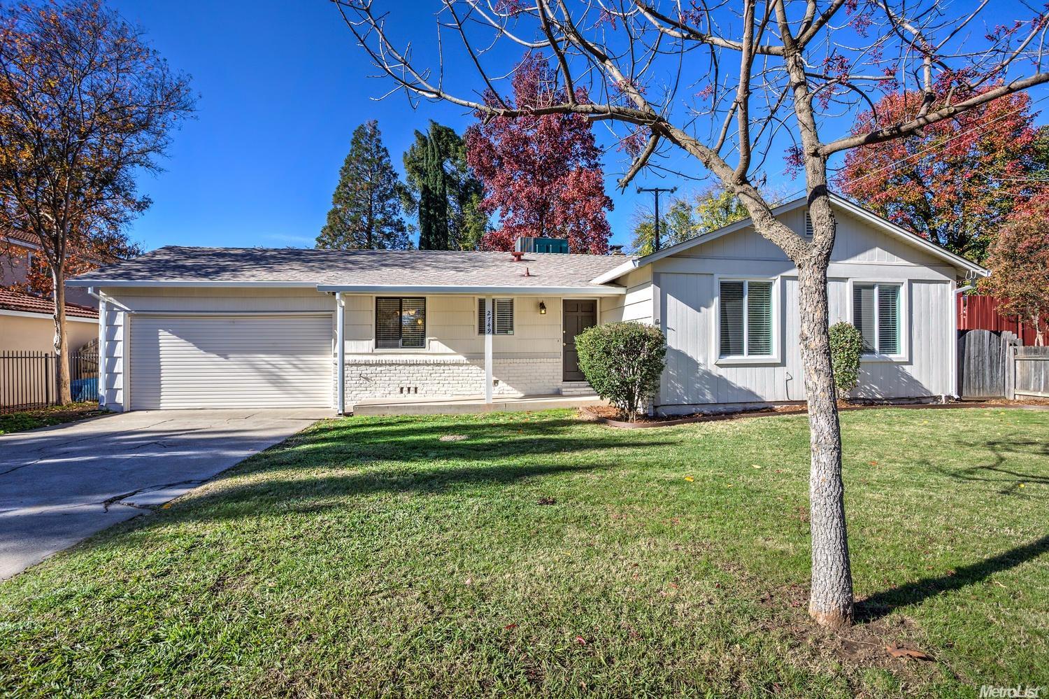 2749 Garfield Ave, Carmichael, CA 95608 photo 1